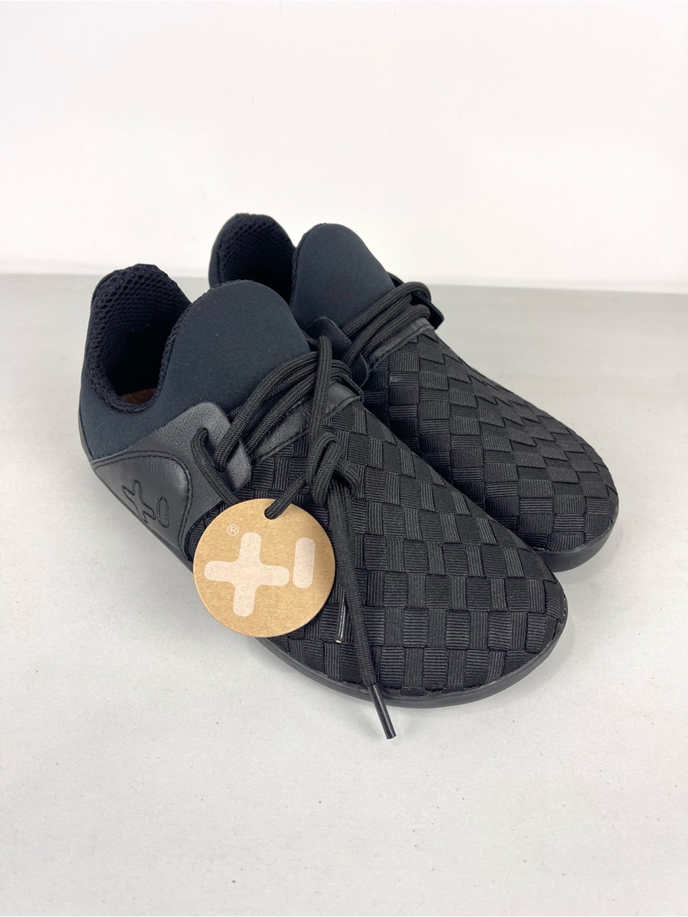 OTZ OG Avy Black Weave Barefoot Minimalist Shoes NWT Size 38 CorkLite Unisex